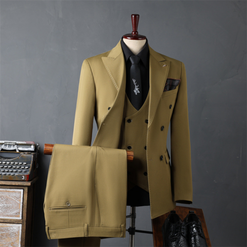 PrestigeForm™ – Men’s Double-Breasted Business Suit Set